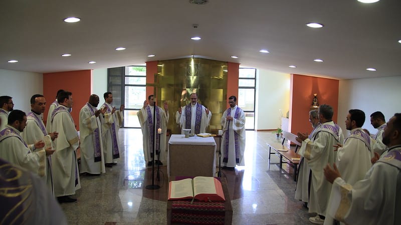 Missa realizada na Capela da sede da CNBB. Crédito: Caio Lima/ CNBB