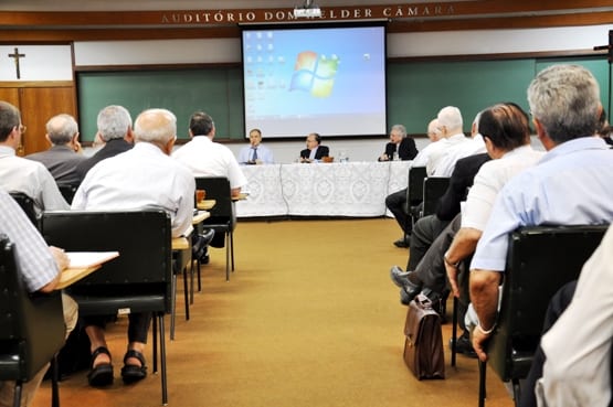 conselhopermanente2012cristovam1