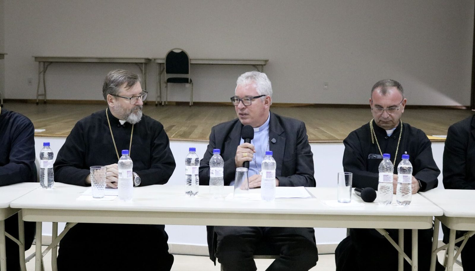 Arcebispo de Kiev: “Vamos anunciar ao povo sofredor de Kiev que a Igreja Católica no Brasil está conosco”