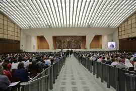 290518-RhBy9Q7VOuZ6Y