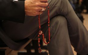 59-ag-terço-bispos-reservada-portal