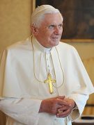 Benedetto_XVI_2013