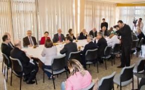Coalizao_senadores300x185