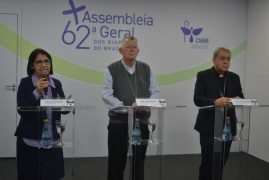 Coletiva 21 de abril participantes