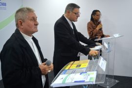 Coletiva 22 de abril