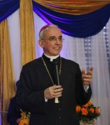 |Foto: Wikimedia/Martin Falbisoner|Dom Henrique Soares da Costa | Foto: diocese de Palmares (PE)