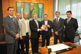 DomDimas_visita_presidente_da_Camara1