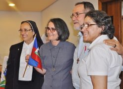 Haiti-dom_esmeraldo_m.ines-e-fatima-600