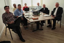 |Comissão reunida na sede da CNBB