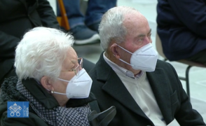 Idosos Vatican Media