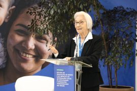 Irmã Rosita terno azul