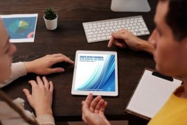 Livro sobre grupos de jovens paroquiais