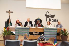 Mesa lançamento Cimi 1