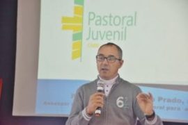 Padre-Toninho-1200x800-300x200