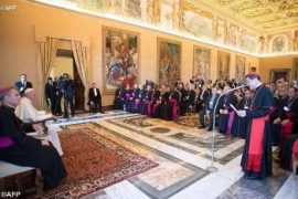 Papa-Febic-AFP_Articolo-350x233