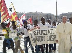Papa-e-refugiados