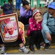 Papa_Equador_encontrocivis-245x245