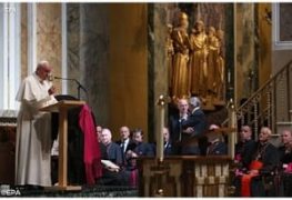 Papa_bisposEUA300x205