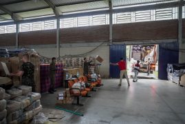 RS distribuição de alimentos