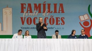 Simposio-e-peregrinação23-3-dom Bruno