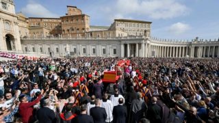 Traslado corpo Papa Francisco