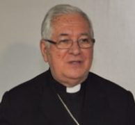 domgeraldolyriorocha_lanclivronuncio