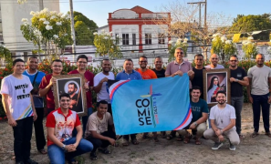 f22384_53c064e6de9e4e50ad2c1c7771176669~mv2