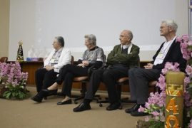 img4acf97c84d994