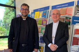 padre-João-Paulo-e-Dom-Pedro-e1572618535219