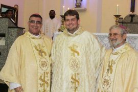 padre-marcelo-gualberto-missionario-diocese-uruacu-amazonia1