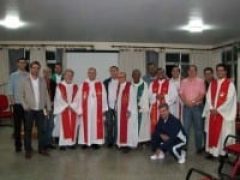 presbiterosLeste1