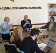 reuniotransgenicos-640x596