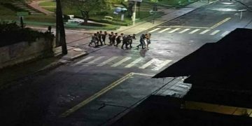 urgente-assaltantes-fazem-refem-em-assalto-a-banco-em-cameta-rs-agora